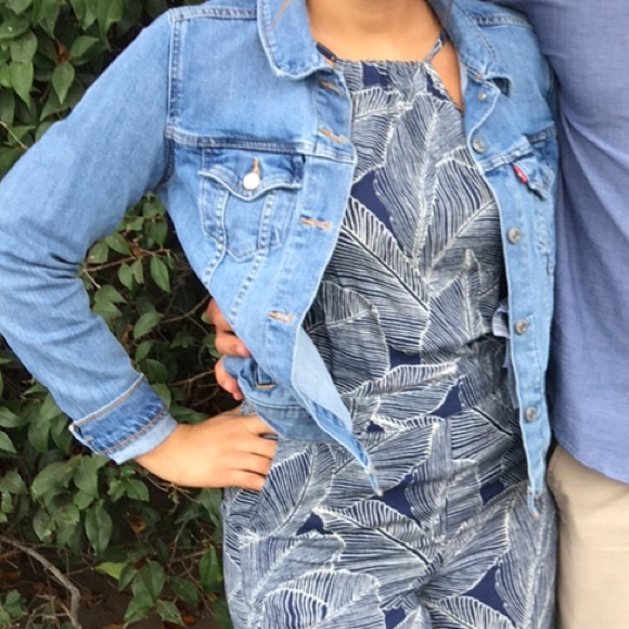 Stitch and feather jumpsuit - Picture 2 of 3